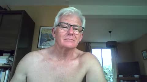 xmaeg3 online show from 8, 10, 2025