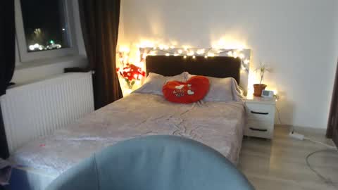 Snapshot of xmagic_pantherx chatting on 16, 12, 2024 Magic Panther online show from 16, 12, 2024