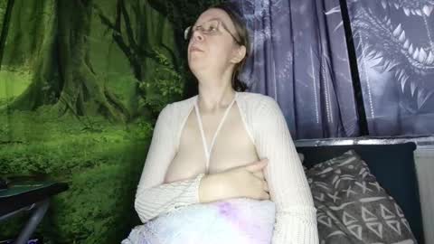 Snapshot of xnicetitsx chatting on 7, 1, 2026 xnicetitsx online show from 7, 1, 2026