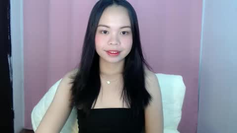 Snapshot of xo_worth_it chatting on 20, 4, 2026 nathalie online show from 20, 4, 2026