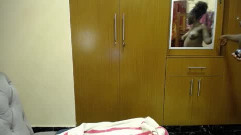 Xoxo online show from 30, 11, 2025