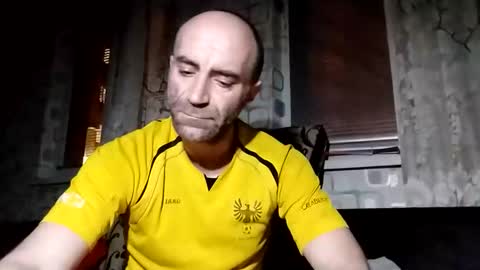 Snapshot of xploid1982 chatting on 9, 3, 2026 xploid1982 online show from 9, 3, 2026