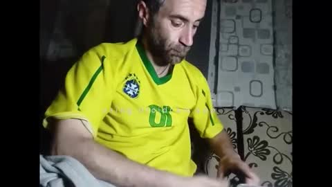 Snapshot of xploid1982 chatting on 20, 4, 2026 xploid1982 online show from 20, 4, 2026