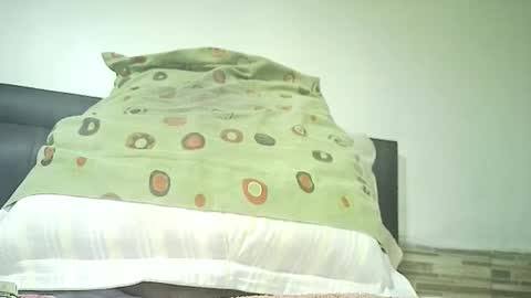 Snapshot of xposed_edger chatting on 8, 4, 2026 xposed_edger online show from 8, 4, 2026