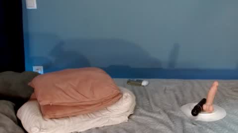 Snapshot of xsexycouples chatting on 20, 12, 2024 AnnaMaee online show from 20, 12, 2024