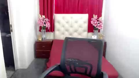 Snapshot of xsexyninedollx chatting on 18, 2, 2025 Cleo de nile online show from 18, 2, 2025