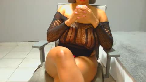 Snapshot of xspiketeex chatting on 25, 4, 2026 spykeXtee online show from 25, 4, 2026