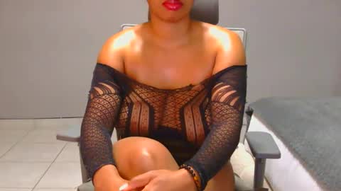 Snapshot of xspiketeex chatting on 26, 5, 2026 spykeXtee online show from 26, 5, 2026