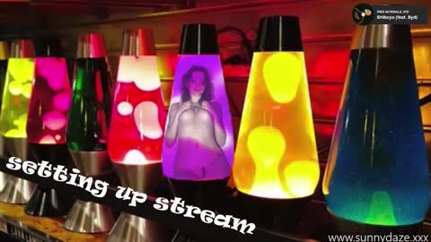 Sunny Daze online show from 4, 11, 2025