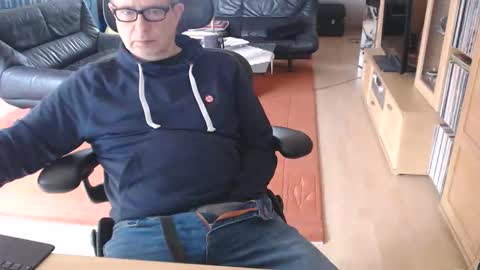 Snapshot of xtommix69 chatting on 3, 2, 2026 xtommix69 online show from 3, 2, 2026