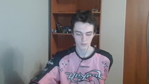 traqqq online show from 21, 10, 2025