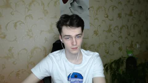 Snapshot of xtraqqq chatting on 5, 4, 2026 traqqq online show from 5, 4, 2026