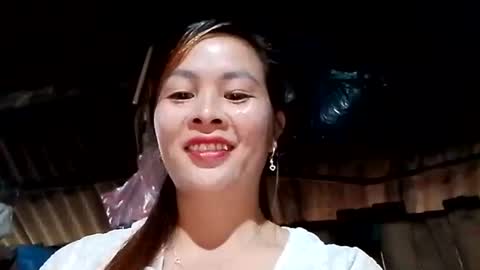 Snapshot of xuxulove00 chatting on 18, 12, 2025 xuxulove00 online show from 18, 12, 2025