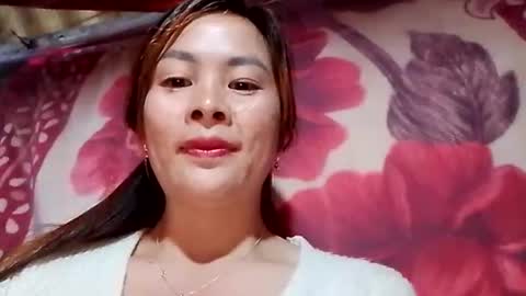 Snapshot of xuxulove00 chatting on 21, 12, 2025 xuxulove00 online show from 21, 12, 2025