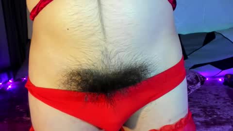 Snapshot of xvalentinafox chatting on 18, 12, 2024 Hairy Queen Valentina online show from 18, 12, 2024