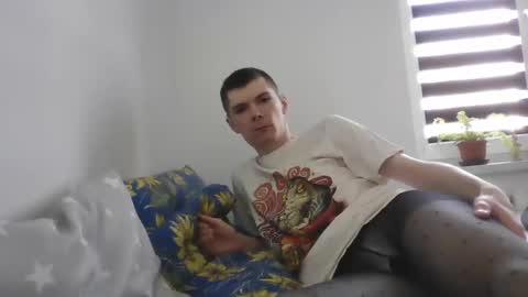 Snapshot of xvenon9898x chatting on 12, 4, 2026 xvenon9898x online show from 12, 4, 2026