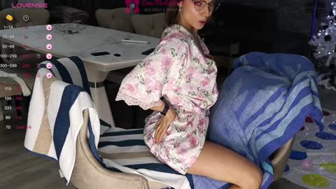 Snapshot of xwithy chatting on 15, 12, 2024 FrancyStepmom and YStepson    INTERESTED IN A GIRL-GIRL COLLABORATION  TEXT ME HERE  or INSTAGRAM online show from 15, 12, 2024