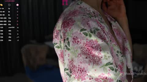 Snapshot of xwithy chatting on 5, 3, 2025 FrancyStepmom and YStepson    INTERESTED IN A GIRL-GIRL COLLABORATION  TEXT ME HERE  or INSTAGRAM online show from 5, 3, 2025