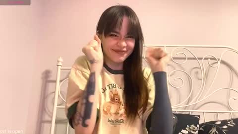 Lily online show from 9, 2, 2026