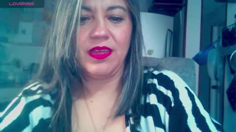 Snapshot of xxantonellaxxx chatting on 3, 10, 2025 antonella online show from 3, 10, 2025