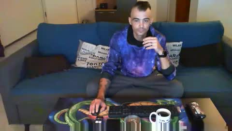 Snapshot of xxbooba_valentinoxx chatting on 1, 10, 2025 xXBooba ValentinoXx online show from 1, 10, 2025