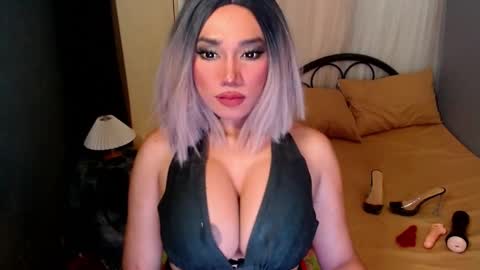 Snapshot of xxcinddyxx chatting on 23, 9, 2025 cinddy online show from 23, 9, 2025