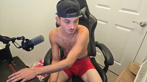 Snapshot of xxdreamboyxx0o chatting on 29, 7, 2026 XxDreamBoyxX online show from 29, 7, 2026