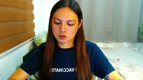 Snapshot of xxjulielovesyouxx chatting on 27, 3, 2026 July online show from 27, 3, 2026