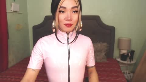 Snapshot of xxkagura_hugecock_69xx chatting on 16, 12, 2024 Kagura online show from 16, 12, 2024