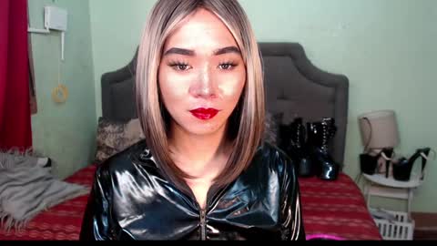 Snapshot of xxkagura_hugecock_69xx chatting on 6, 2, 2025 Kagura online show from 6, 2, 2025