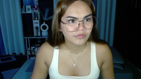 Snapshot of xxkylie_smithxx chatting on 11, 3, 2026 Kylie Smith online show from 11, 3, 2026