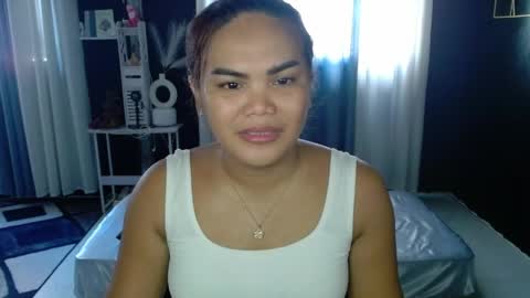 Snapshot of xxkylie_smithxx chatting on 8, 4, 2026 Kylie Smith online show from 8, 4, 2026