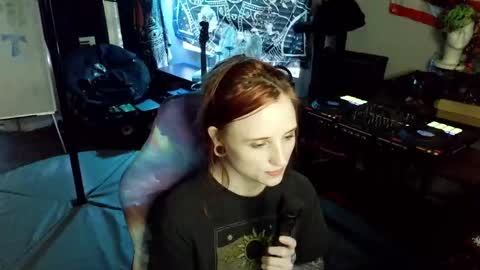 Snapshot of xxlilithmoonxx chatting on 21, 4, 2026 Lilith online show from 21, 4, 2026