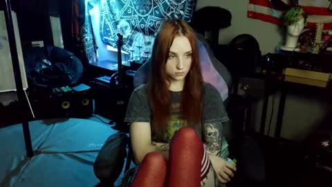 Snapshot of xxlilithmoonxx chatting on 23, 4, 2026 Lilith online show from 23, 4, 2026