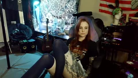 Snapshot of xxlilithmoonxx chatting on 24, 4, 2026 Lilith online show from 24, 4, 2026