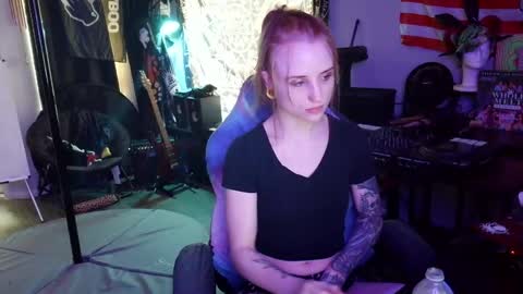 Snapshot of xxlilithmoonxx chatting on 24, 5, 2026 Lilith online show from 24, 5, 2026