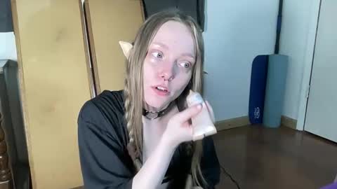 Snapshot of xxloveanastasia chatting on 24, 4, 2026 LoveAnastasia online show from 24, 4, 2026