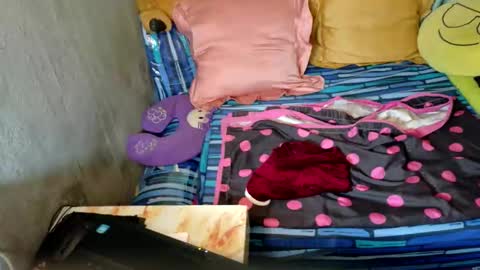 Snapshot of xxloveheart chatting on 13, 10, 2025 xxloveheart online show from 13, 10, 2025