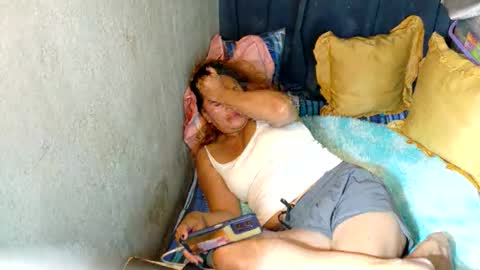 Snapshot of xxloveheart chatting on 16, 11, 2025 xxloveheart online show from 16, 11, 2025