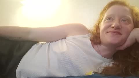 Snapshot of xxmariebliss chatting on 4, 6, 2026 xxmariebliss online show from 4, 6, 2026