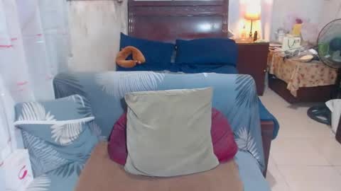Snapshot of xxmiranda_greyxx chatting on 23, 6, 2026 sexyyanna4u online show from 23, 6, 2026