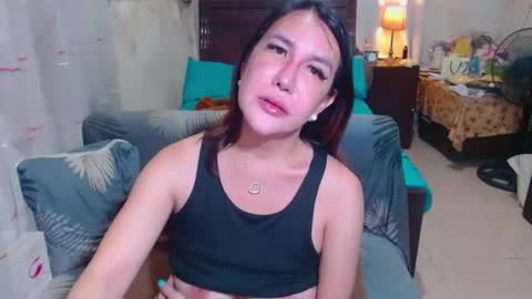 Snapshot of xxmiranda_greyxx chatting on 6, 7, 2026 sexyyanna4u online show from 6, 7, 2026