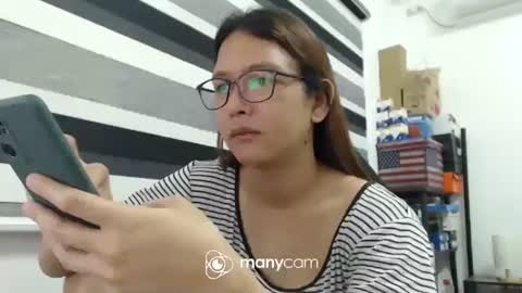 Snapshot of xxmonsterbigcockxx chatting on 23, 1, 2025  Kaycee  online show from 23, 1, 2025