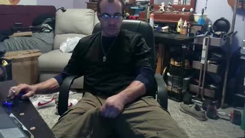 Snapshot of xxscubastevexxx chatting on 2, 11, 2025 xxScubaStevexx online show from 2, 11, 2025