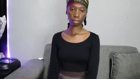 xxsexytalia28 online show from 23, 10, 2025