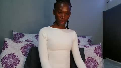 xxsexytalia28 online show from 17, 11, 2025