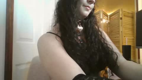 xxsmittenxkittenxx online show from 12, 5, 2026