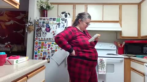 Strawberry Jane online show from 17, 12, 2024