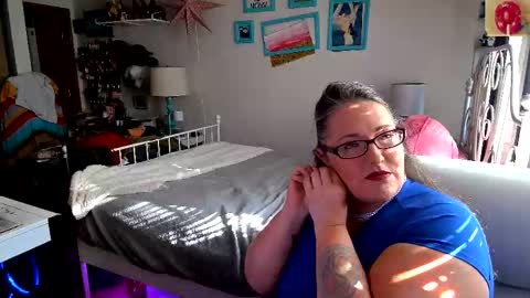 Snapshot of xxstrawberryjanexx chatting on 15, 1, 2026 Strawberry Jane online show from 15, 1, 2026