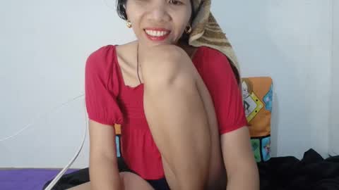 xxsweetlovelypinayxx online show from 23, 10, 2025